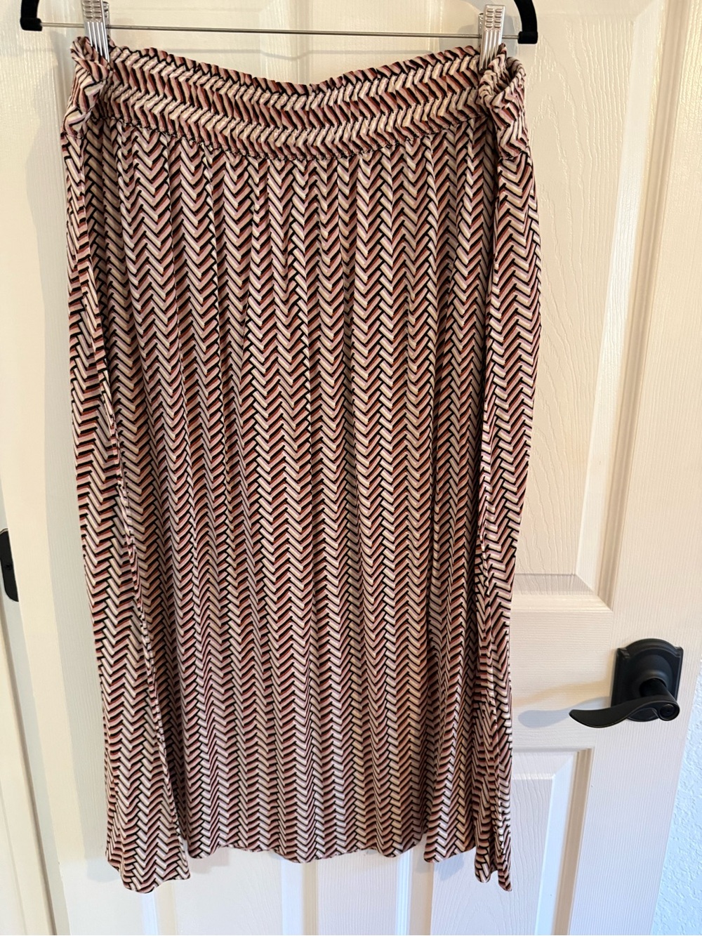 Loft Plus Pleated Chevron Midi Skirt - Pink Black 18
